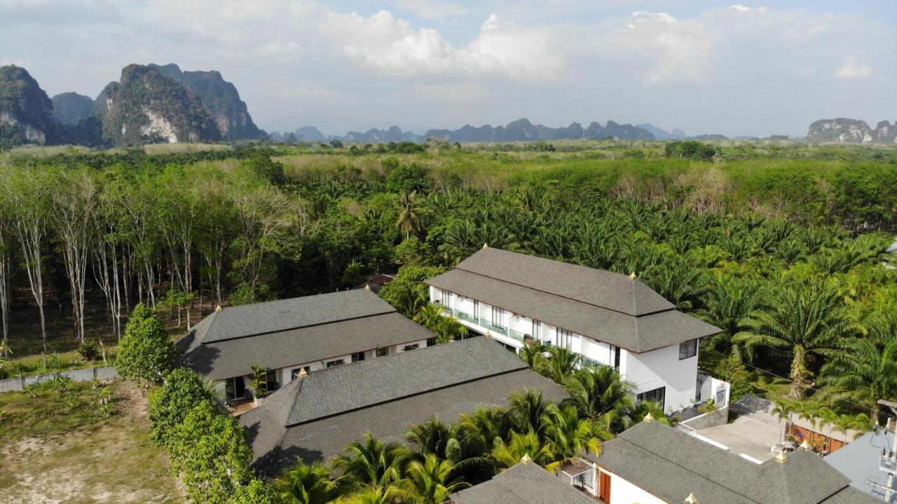 Ao Nang Amadha Villas Retreat - Free Tuk-Tuk Service To The Beach מראה חיצוני תמונה